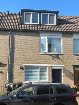 Waardenburg. 7