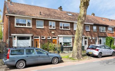 Koninginnew. 296