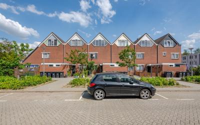 Bazeldijk 8