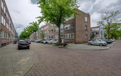Wieringerst. 5-B
