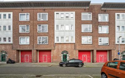 Van Oestend. 17-C