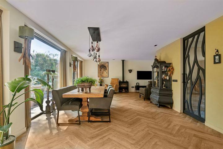 Vrijstaande woning te koop: Charloisse Lagedijk 518, Rotterdam