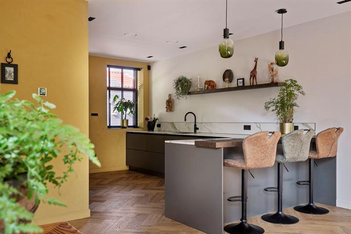 Vrijstaande woning te koop: Charloisse Lagedijk 518, Rotterdam