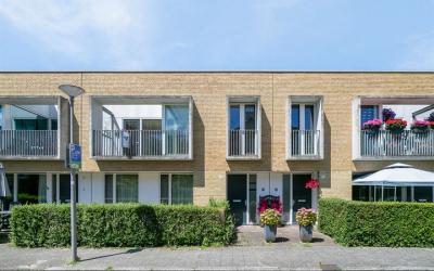 Doornenburg 13