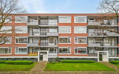 Sint-Annala. 77