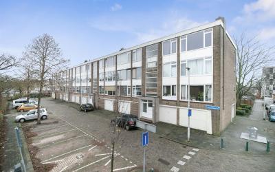 Sint-Maarte. 68