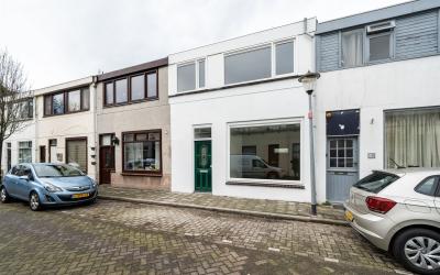 Zalmstraat 17