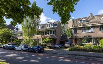 Stadhouders. 27