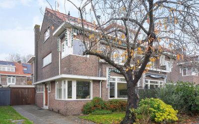 Stadhouders. 86