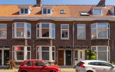 Van Dijckst. 16-A