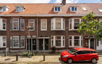 Van Dijckst. 18-A