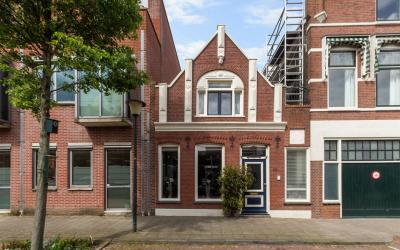 Emmastraat 49