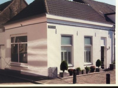 Dwarssteeg 1