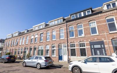 Spoorsingel 53