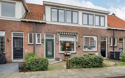 Leliestraat 16