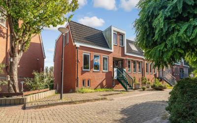 Steenen Dij. 39