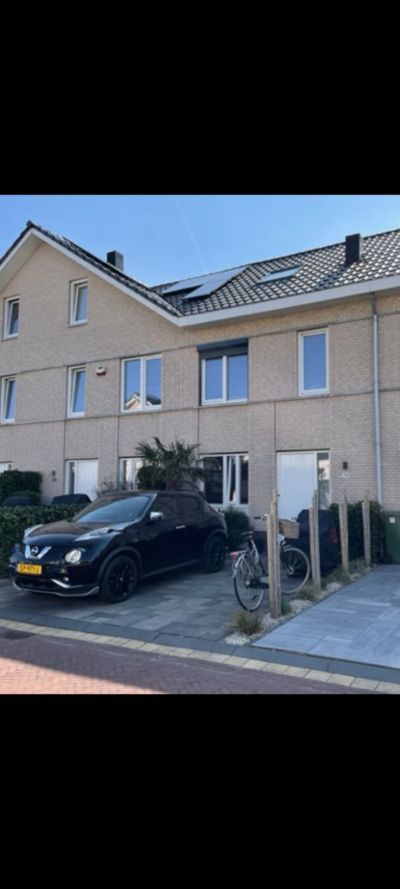Wil Vinjést. 74