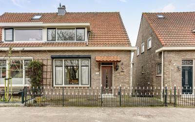Dorpsstraat 299