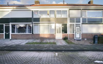 Zwaluwstraat 13