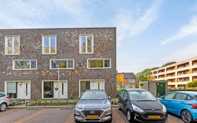 Leliestraat 4
