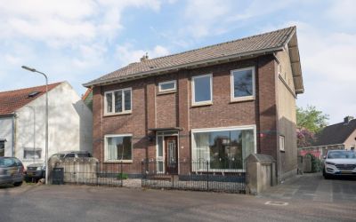 Dorpsstraat 65