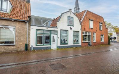 Dorpsstraat 21