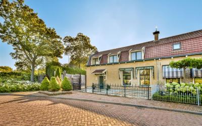 Nijverheids. 1