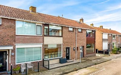 Schoolstraat 16