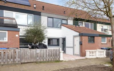 Mantelschelp 20, Hellevoetsluis (3225 BE) - Huispedia.nl
