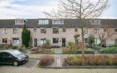 Haringvliet 9