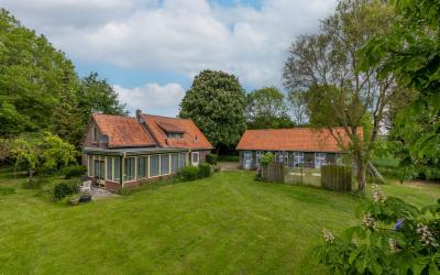 Hoofdweg 1