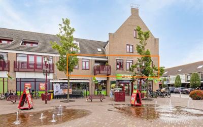 Dorpsplein 27