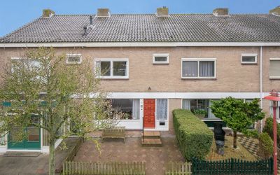Raadhuislaan 38