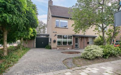 Esdoornstraat 27
