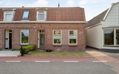 Dorpsdijk 8
