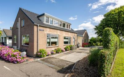 Kanaaldijk. 11