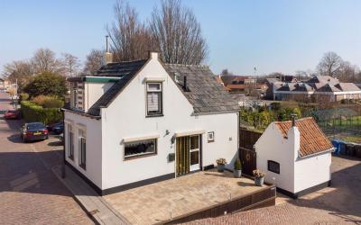 Zuiddijk 27