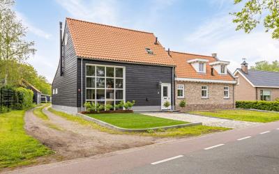 Dirkdoensweg 25