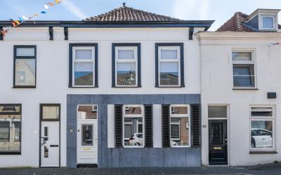 Voorstraat 8