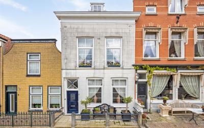 Voorstraat 6