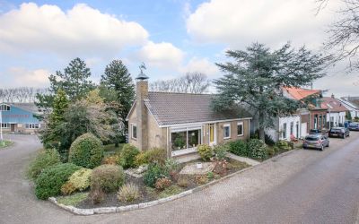 Molendijk 73