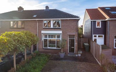 Karel Doorm. 93