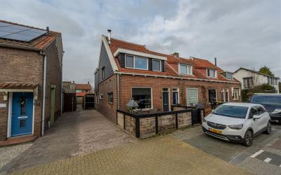 Piet Heinst. 10