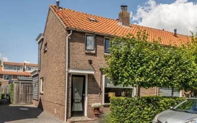 Piet Heinst. 34