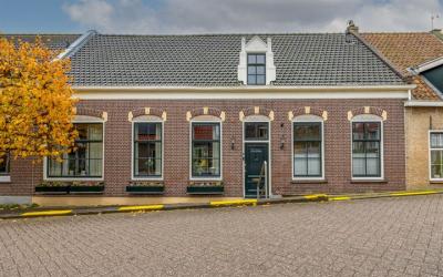 Voorstraat 4