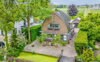 Oosteinde 15