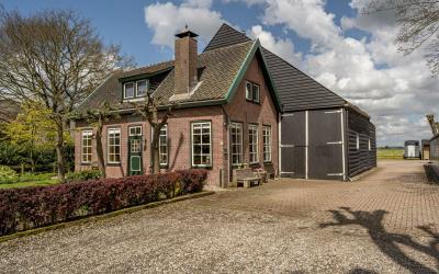 Middelsluis. 36