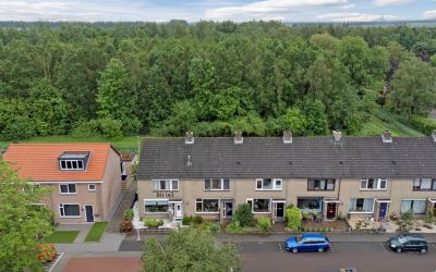 Troelstrast. 24