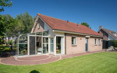 P. de Jongs. 11