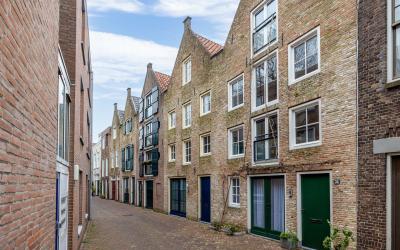 Kleine Spui. 32